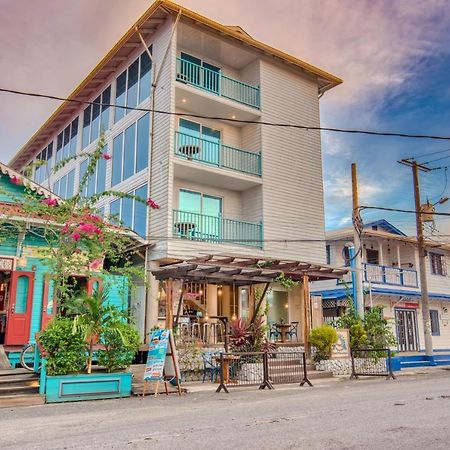 Hotel Azul Bocas Town Exterior foto